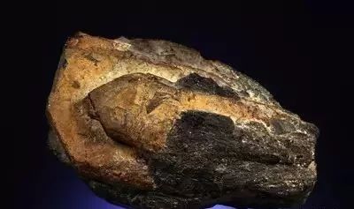 美丽杀人石这29种岩石矿物不要轻易触碰