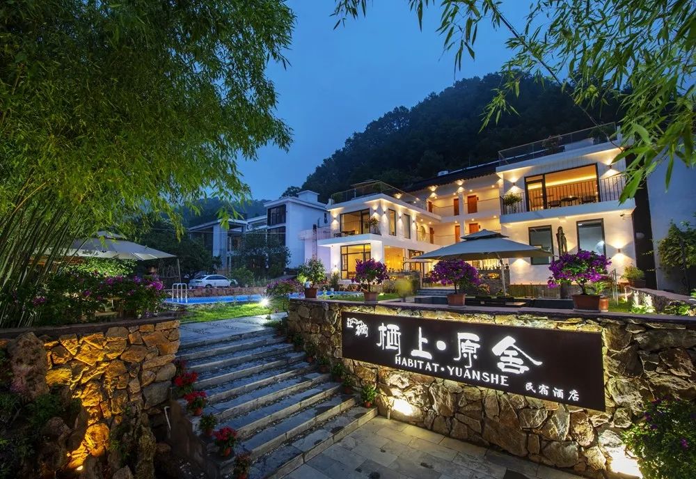 大栾川又火了,央视直播4分23秒._重渡沟