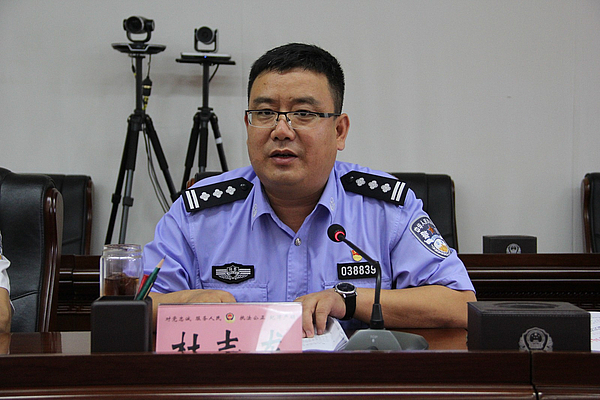 榆阳公安召开上半年工作总结讲评暨重点工作推进会议