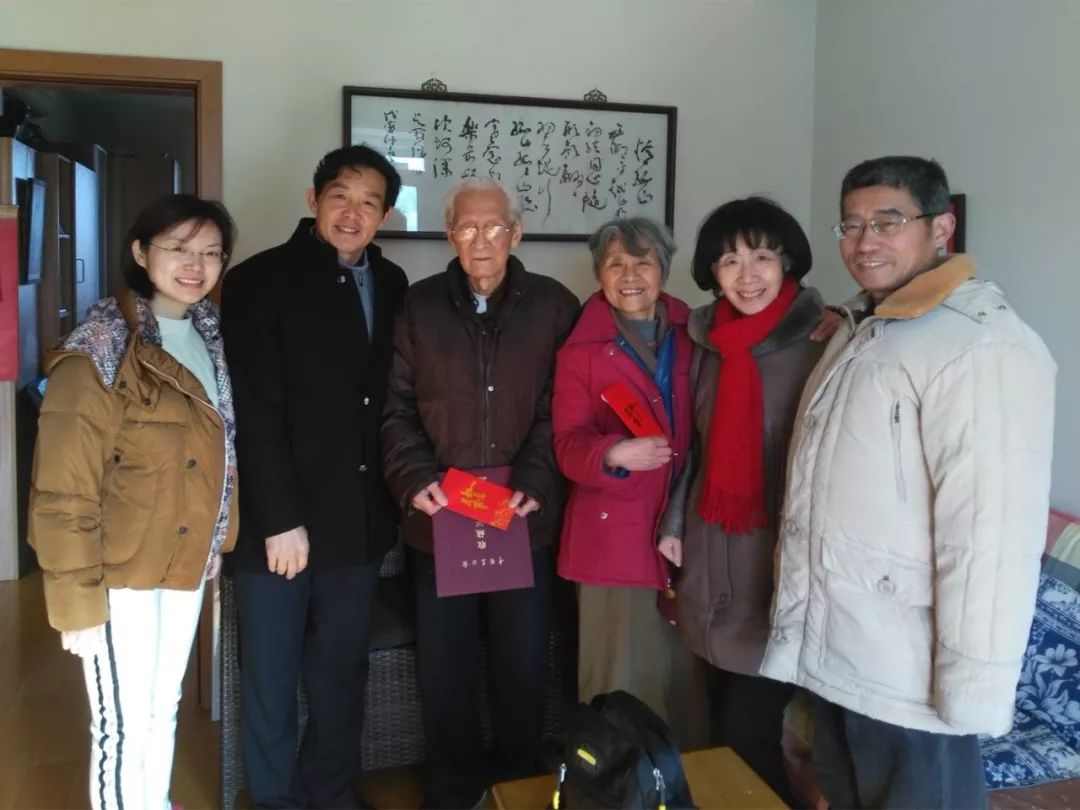 艺术无价,大爱永存---南艺老教授吴开诚艺术馆建设始末_吴老