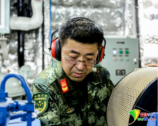 辽宁海警二级警士长孟宪坤用奉献给生命一个最美的诠释