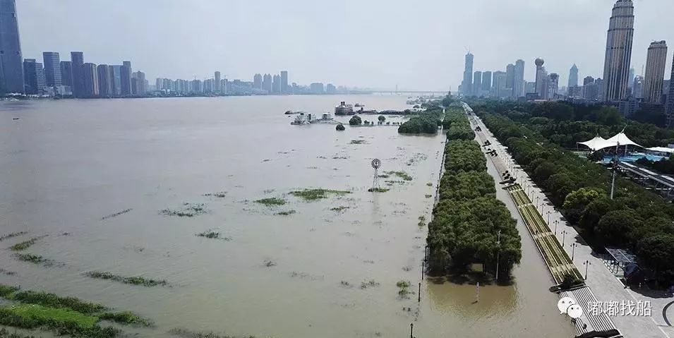 【航拍】長江武漢段水位持續上漲,突破設防水位