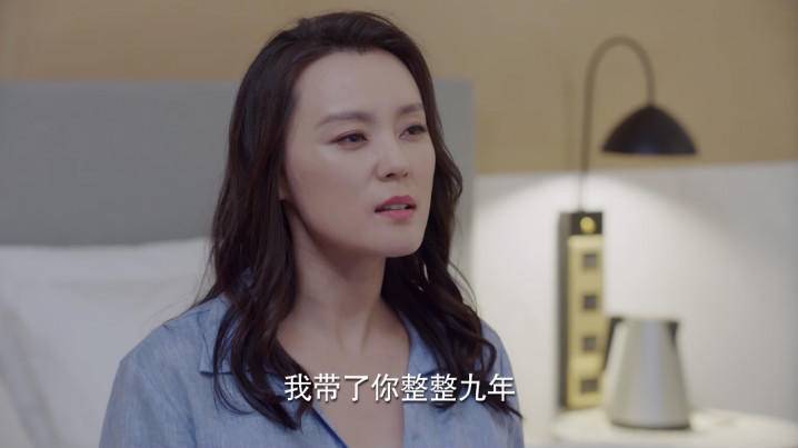 原创15岁参军潘长江没能捧红她今出演亲爱的男主后妈却火了