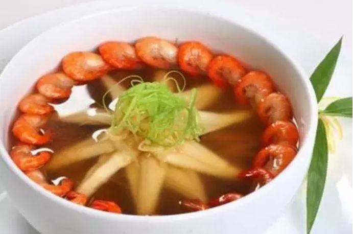 38℃热到模糊!杭州发布今年首个高温橙色预警!