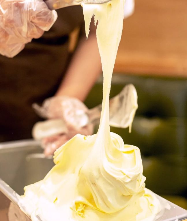 免费送火爆意大利能拉丝的冰淇淋来嘉兴了十几种口味换着吃