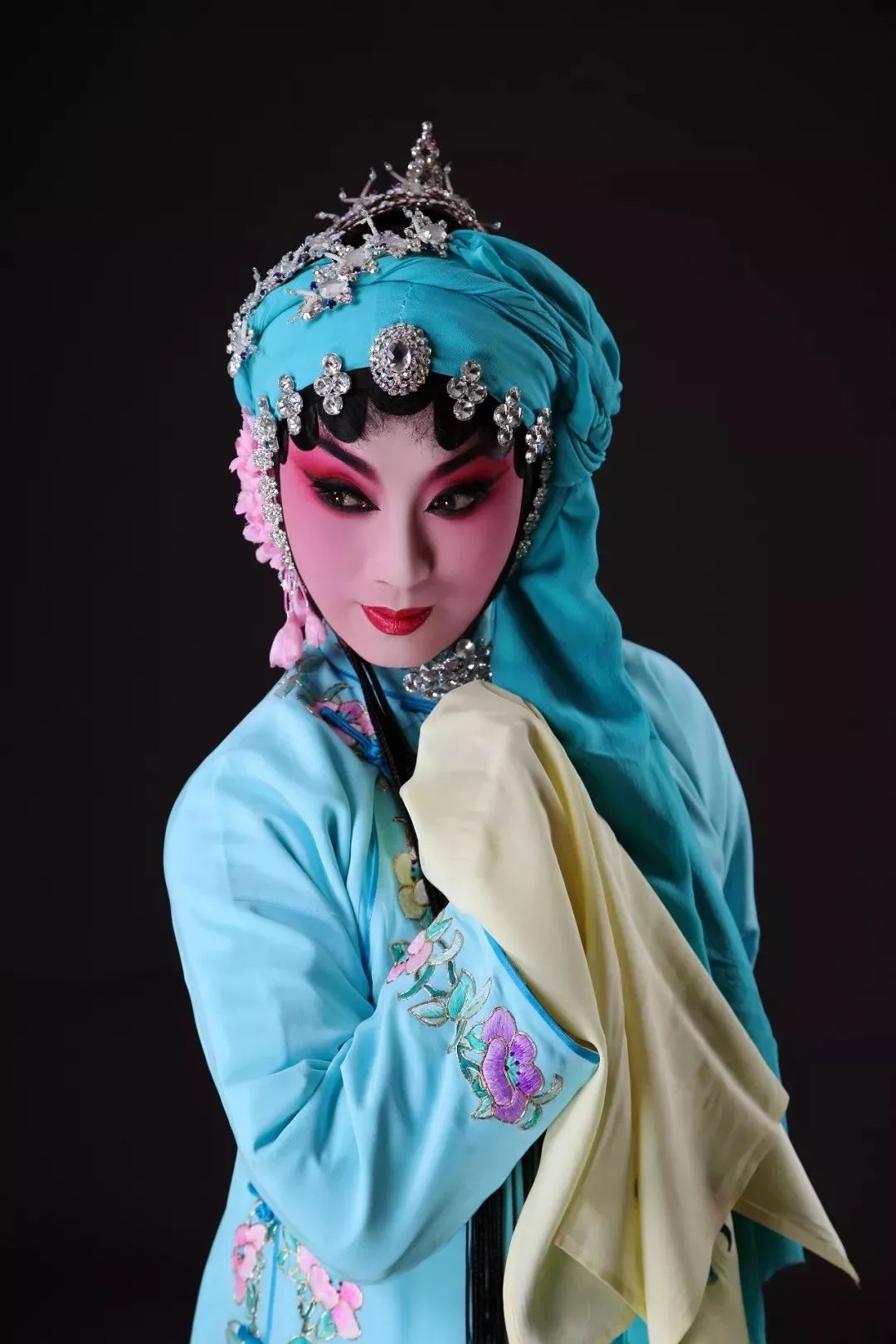 秦腔铁女子化身绣花女邵英主演春江月本周上演