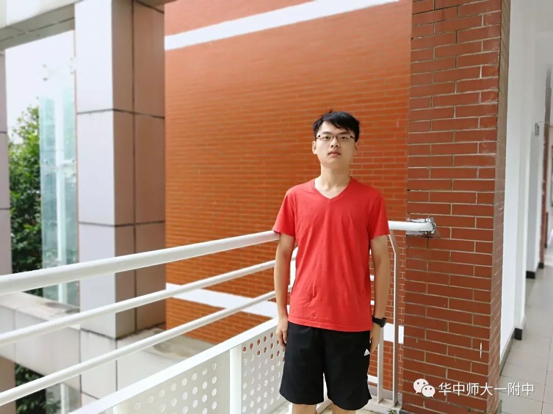 华一说武汉市文科第一名的逆袭之路他的华师一故事是