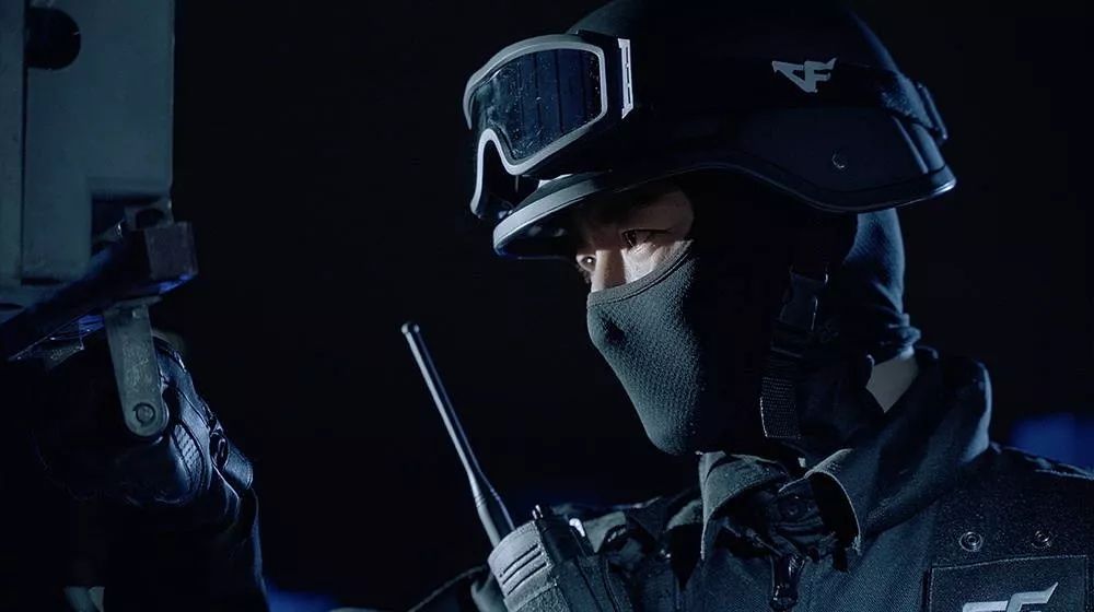 这是个狠人,实锤_斯沃特