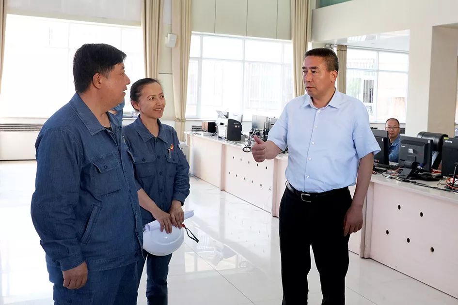 牙生司地克到乌石化公司调研