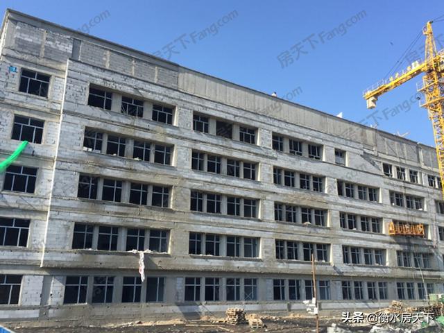 由衡水市建築設計院設計,泰華錦業建築工程有限公司施工,佔地17860