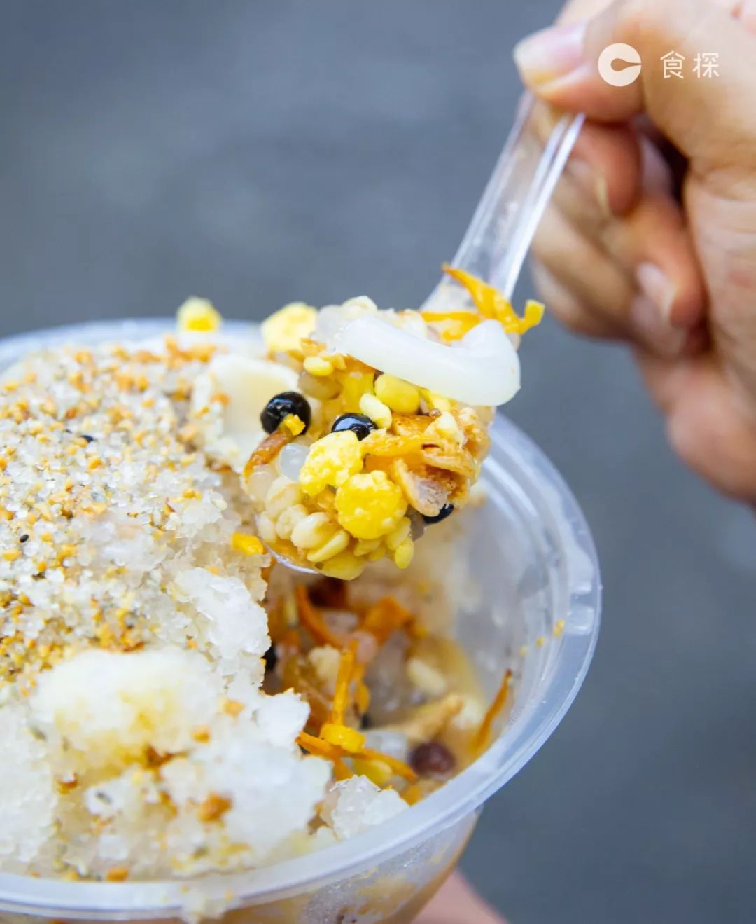 浪险碣石老陈的雪山刨冰料比冰还多