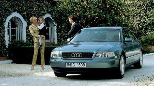 而奥迪a100则正式命名为奥迪a6.