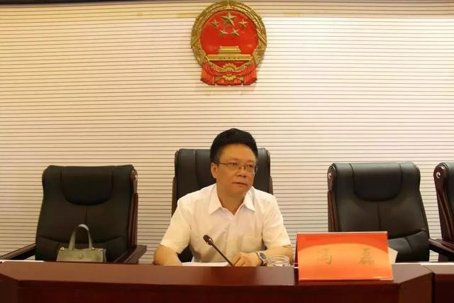 开讲啦市委副书记冯磊给广元团干部授课啦