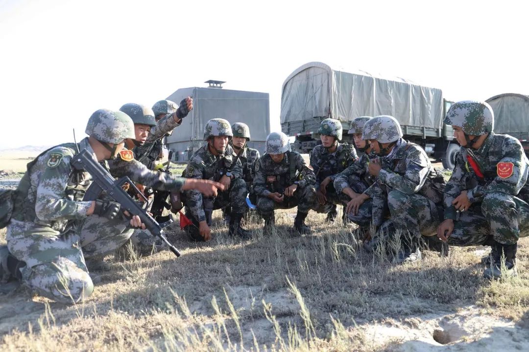 40的戈壁荒漠一场战斗在这里打响