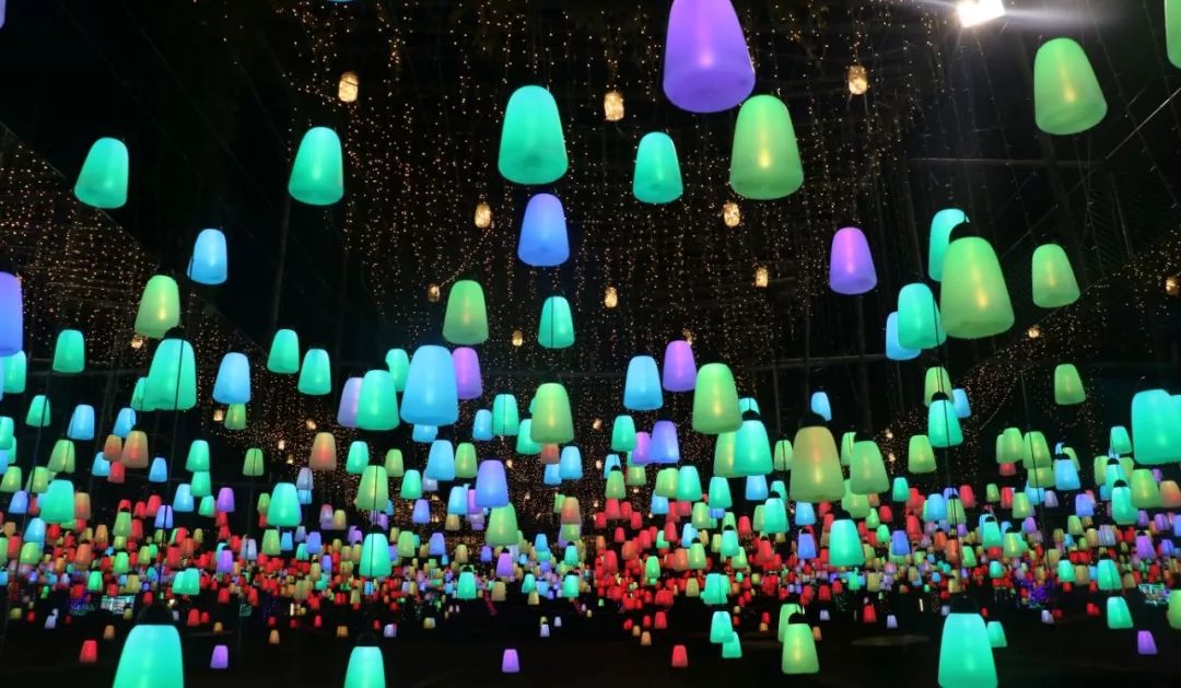 深圳最火的网红灯光秀免费票来了这个暑假要去浪浪浪