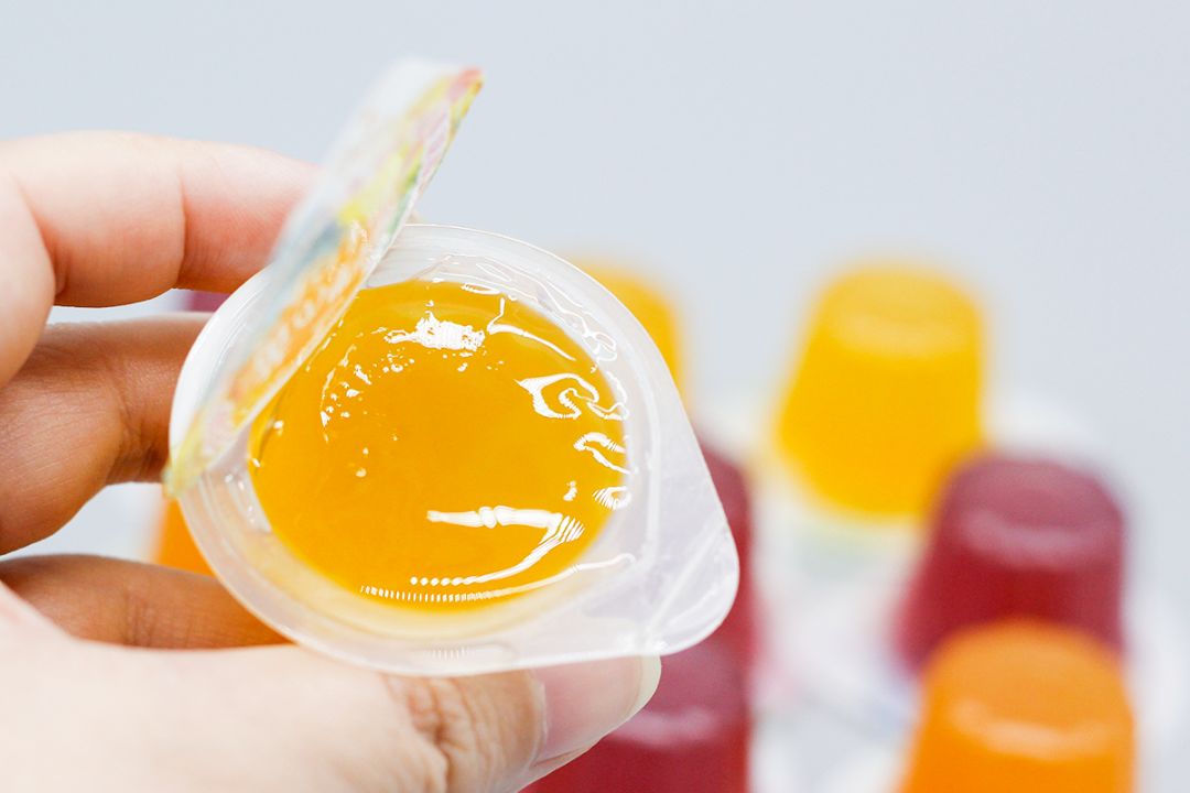 团鲜美爆汁入口即化一粒果冻6种天然果蔬营养满分水嫩q弹