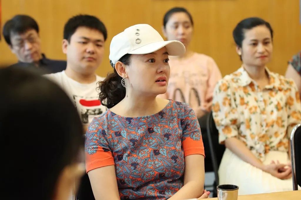 【图片新闻】中央歌剧院召开警示教育大会,院领导走访歌剧团,交响乐团