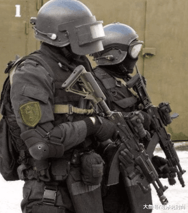 战术头盔哪家强俄罗斯三级头日本浪人东方大国最神秘