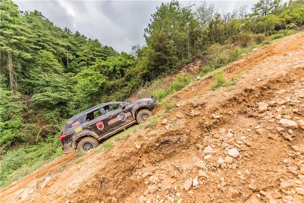 柳州健中冈江铃4s店冲坡一时爽一直冲坡一直爽