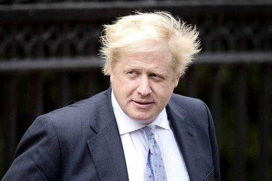 英国新首相被称英国川普除了发型像性格也很像一个爱说错话一个易怒