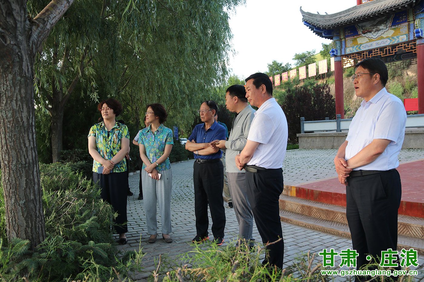 胡德平来庄浪县调研