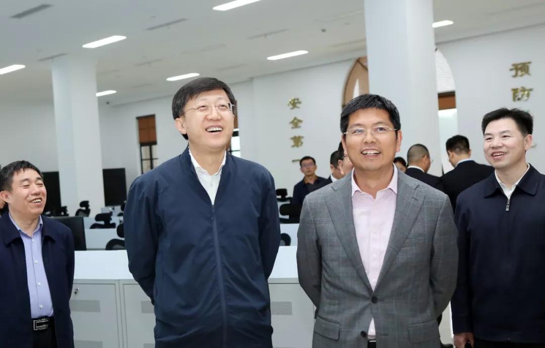 陈滨陪同吉林市市长刘非调研万丰集团