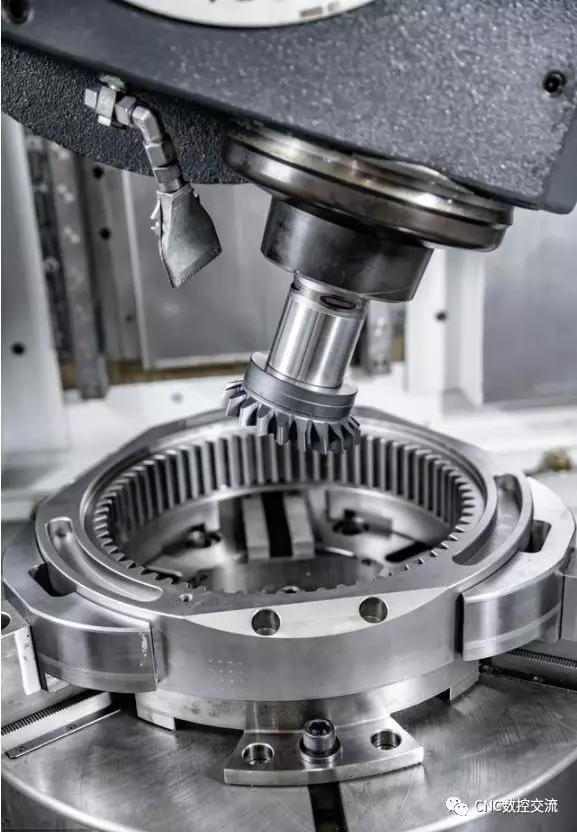 数控铣削加工如何正确选用顺铣与逆铣两者有何不同