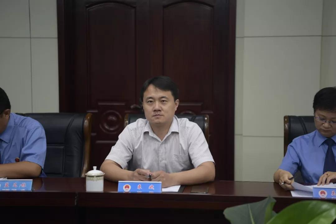 东营检察院牛金臣副检察长一行到河口区检察院督导民事行政检察及公益