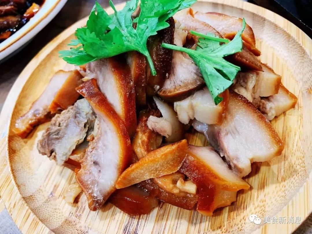 酱肉口感更好哦品质有保证双汇牌一级精选猪肉酱小二所有的猪肉全部