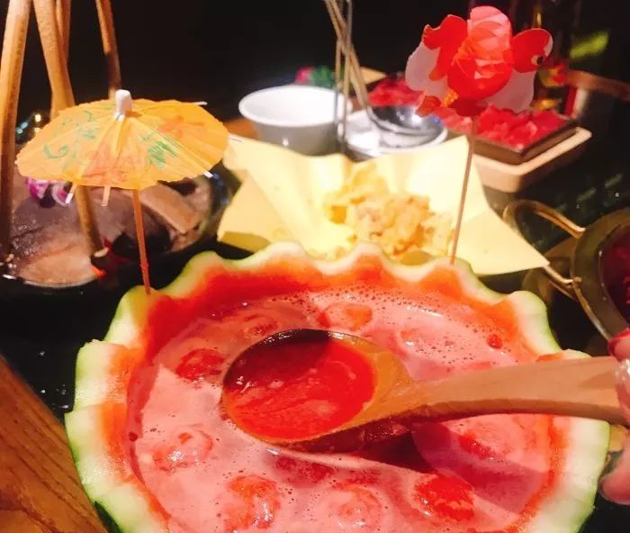 魔都全城热爆,吃瓜地图大更新,带你瞬间降温!_西瓜