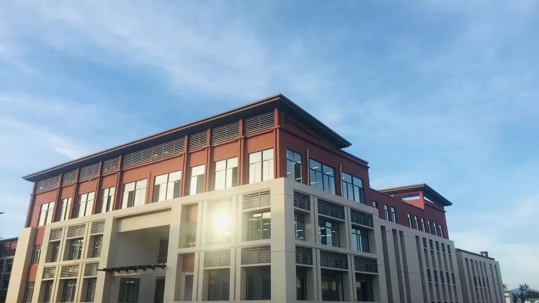 关注人大附中三亚学校高中招生提前批次录取结果喜人