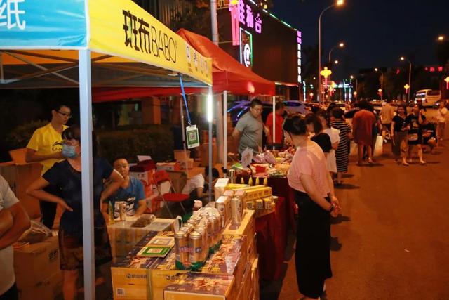 726约起来西青凌奥商业街带您体验不一样的文化夜市