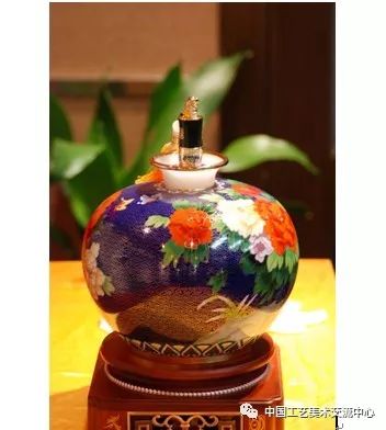 天圆地方国盘成为第八届中国东盟博览会指定国礼