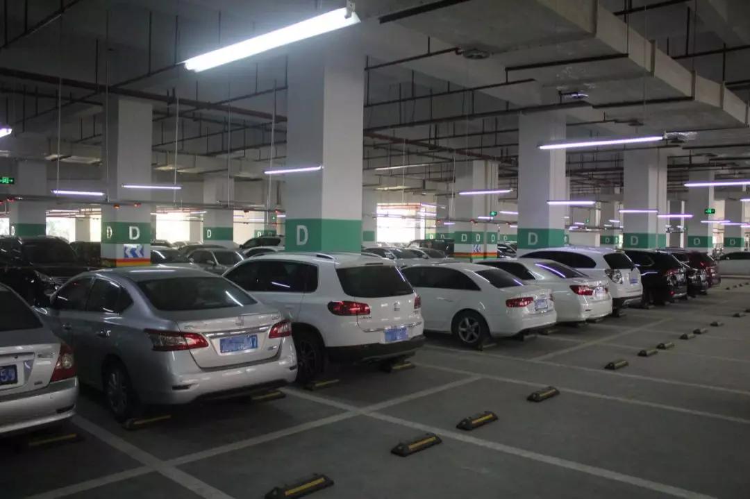 注意违法停车将计入个人征信系统