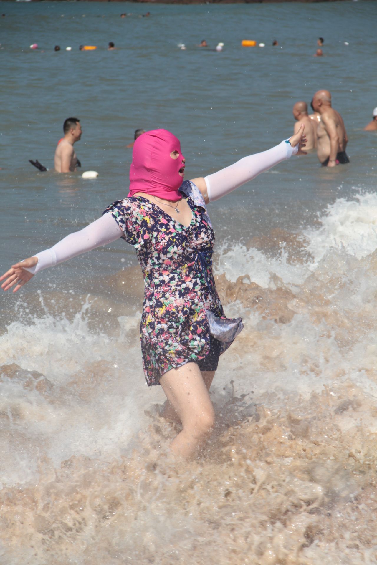 青岛脸基尼曾红遍世界如今不仅是大妈专属也是大爷最爱