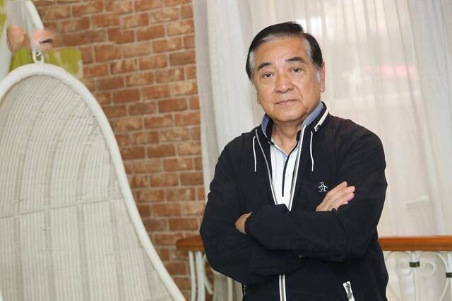《亲爱的热爱的》:为晚辈操心的韩爷爷,真实身份原来是双料影帝