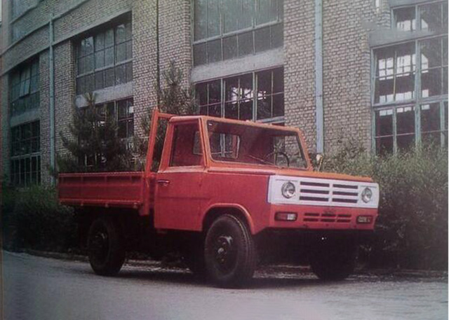 80年代風靡全國的130卡車開過的都是老司機