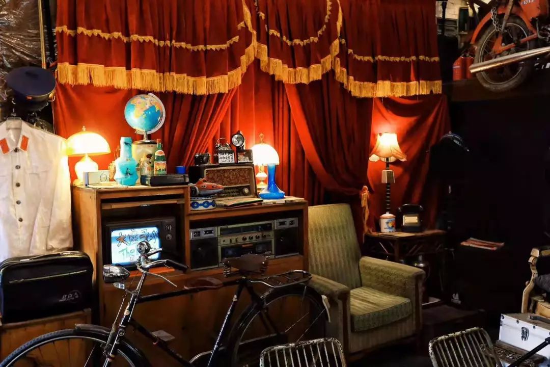 【假日丽城怀旧主题派对】您有一份年代礼包未领取