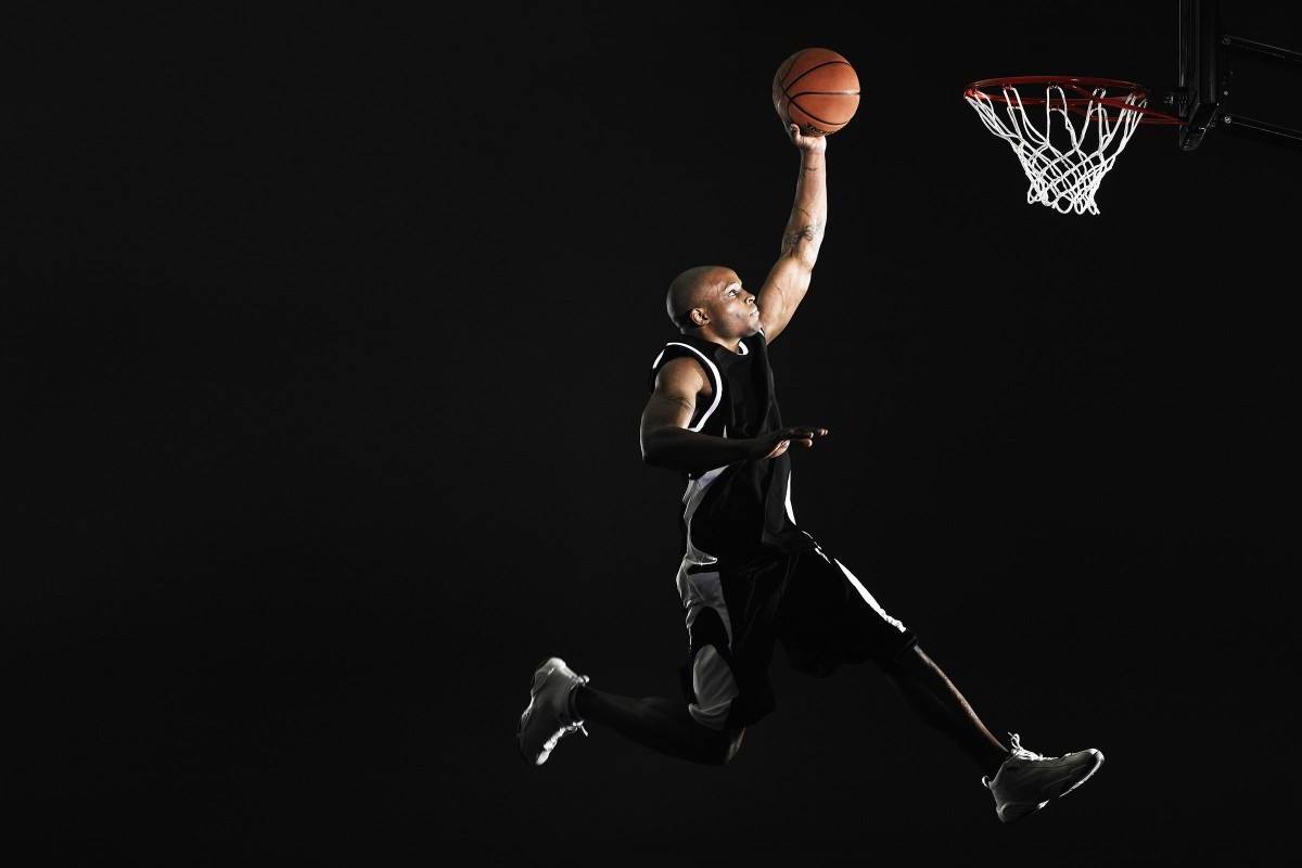 美帝高中生完成了一记戈登式的坐扣这是什么水平