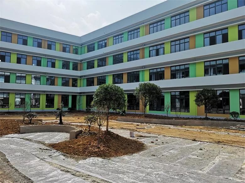 关注昌荣小学建设接近尾声9月将投入使用