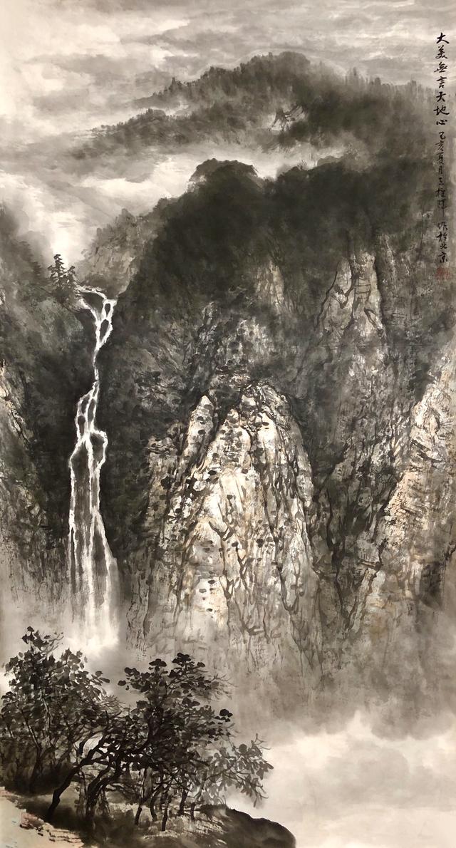 中国美协会员:王梓晖水墨山水画峰峦叠嶂,观山听泉_作品