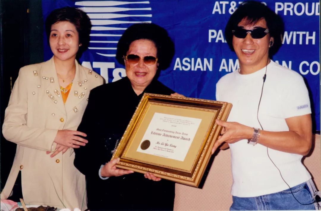 越剧人家的故事之六 ——戏里戏外相思曲