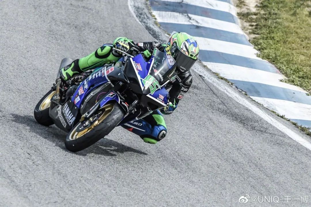 戏客专访王一博丨在每个可能里都放肆一搏