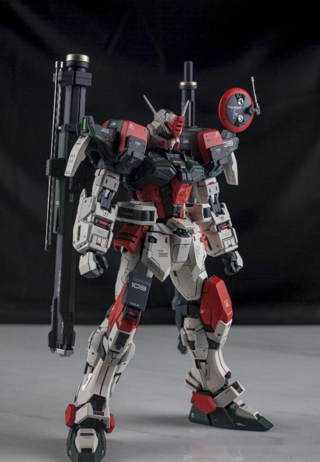 mg精涂版本炮击型机体暴风高达
