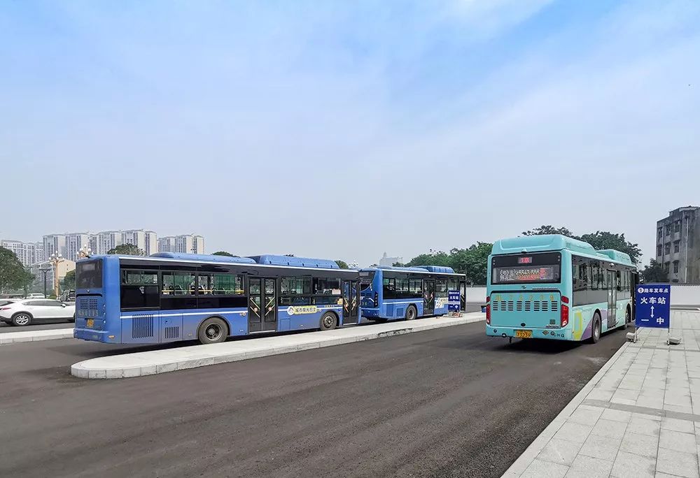 峨眉市民注意:公交1路车即将改道驶往川主,别坐错了!