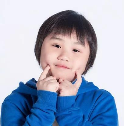 很多人心目中的经典偶像剧,剧中任光晞(吴建豪 饰演)和梁慕橙(安以轩