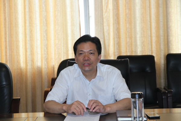 王燮耀调研全市教育改革发展情况