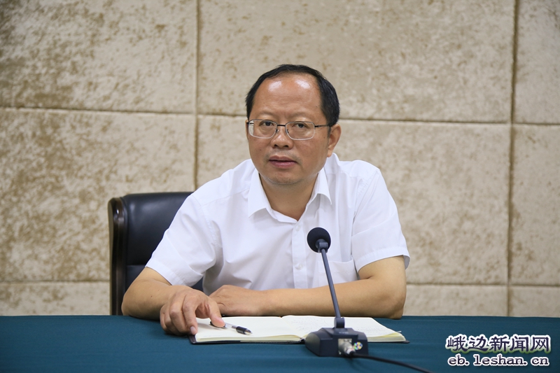 县委书记谭焰汇报峨边大排查和非洲猪瘟防控工作情况会上,沐川县,峨边