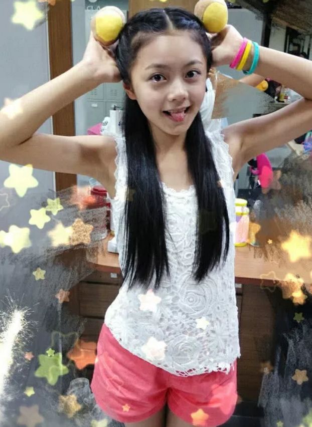 "假小子"突然逆袭,林妙妙留长发,穿上"吊带装"美成小仙女
