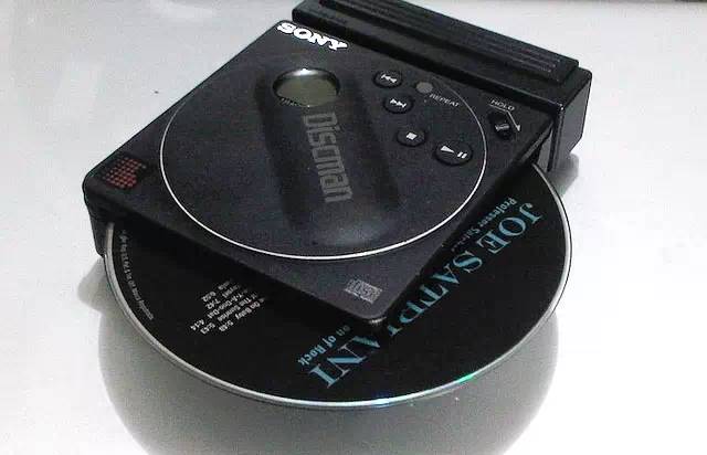 索尼这些年推出过的奇葩产品大盘点!_rolly